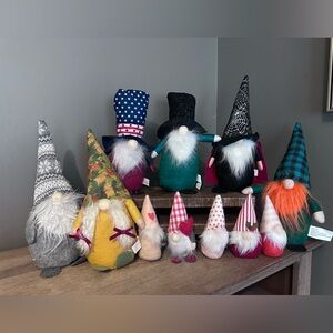 Gnome Bundle – 11 Total (6 Full Size + 5 Mini) – Holiday & Seasonal Decor